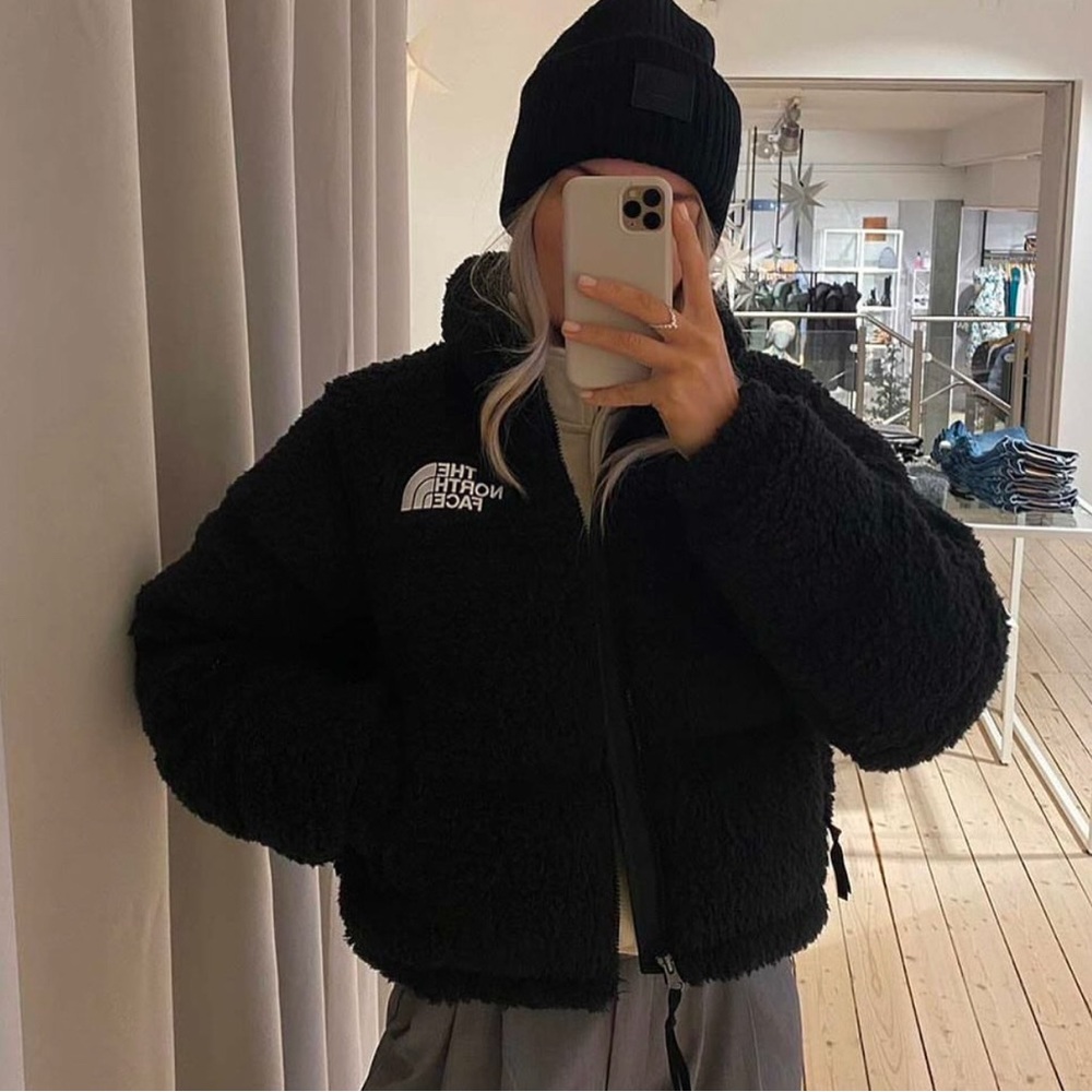 The North Face Cropped Sherpa Nuptse Coat large